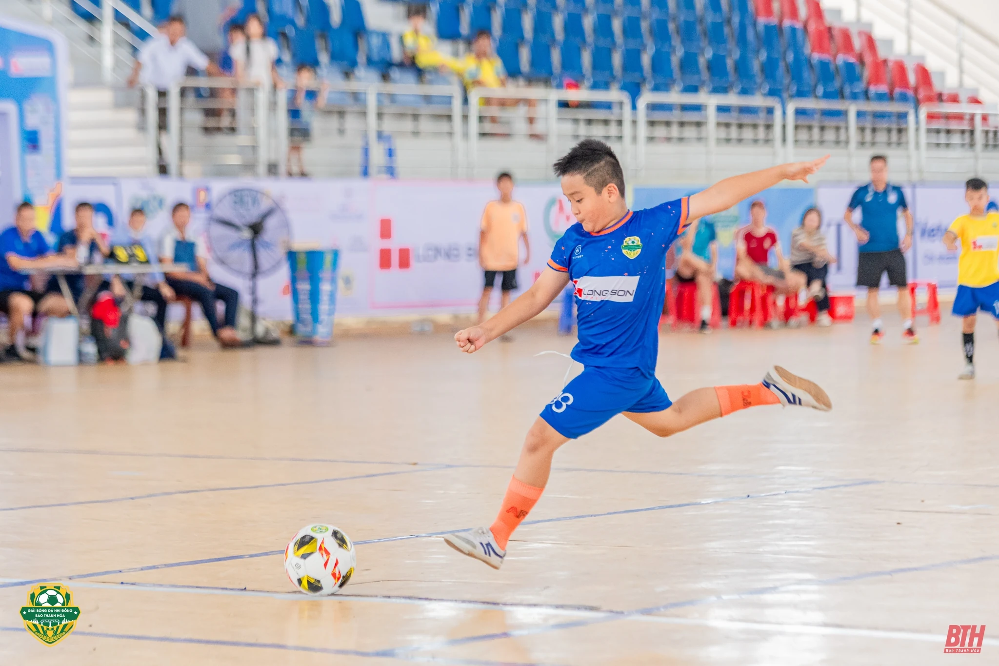 U8 và U10 Nghi Sơn cùng vào chung kết: Thành quả từ sự chuẩn bị chuyên nghiệp