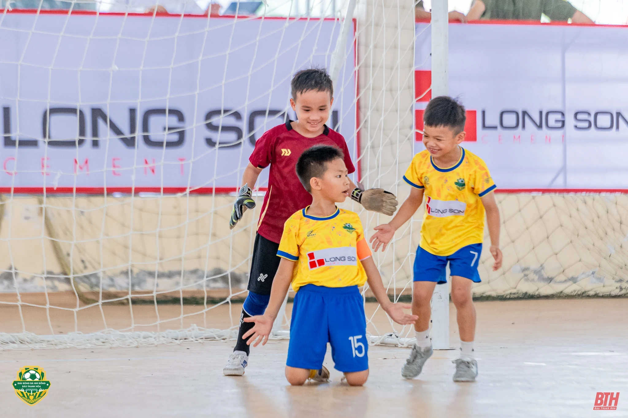 U8 và U10 Nghi Sơn cùng vào chung kết: Thành quả từ sự chuẩn bị chuyên nghiệp