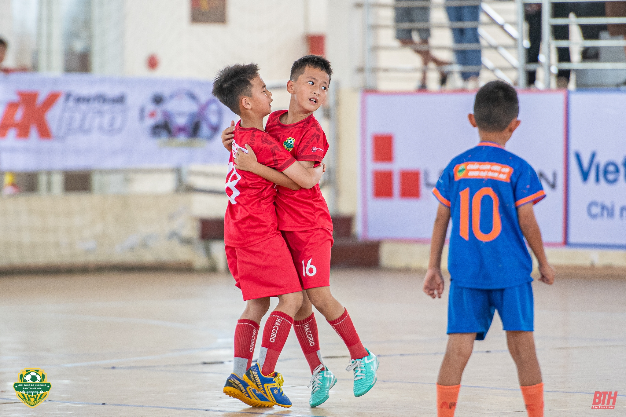 U8 Thiệu nhà cái m88 trở thành “tân vương” lứa tuổi U8 giải Bóng đá Nhi đồng Báo Thanh nhà cái m88 lần thứ IV năm 2025