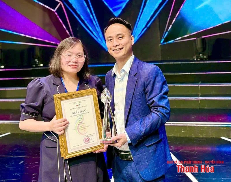 “Thắp lửa nghề” bằng m88 the thao lát cắt chân thực