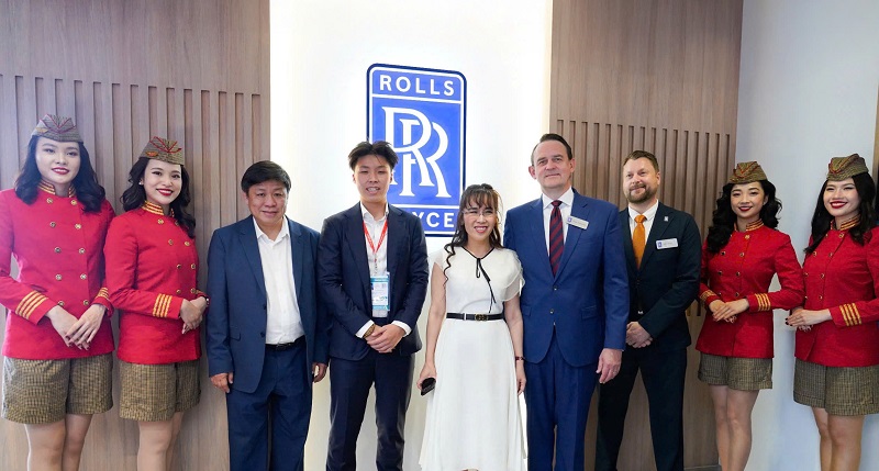 Vietjet ký đơn m88 the thao mới 40 động cơ Trent 7000 với Rolls-Royce
