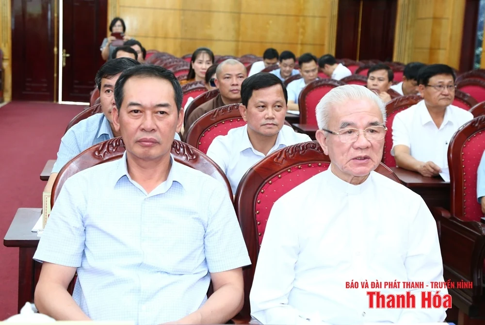 Góp ý, phản biện xã hội dự thảo Báo cáo chính trị trình Đại hội đại biểu Đảng bộ tỉnh Thanh Hóa lần thứ XX