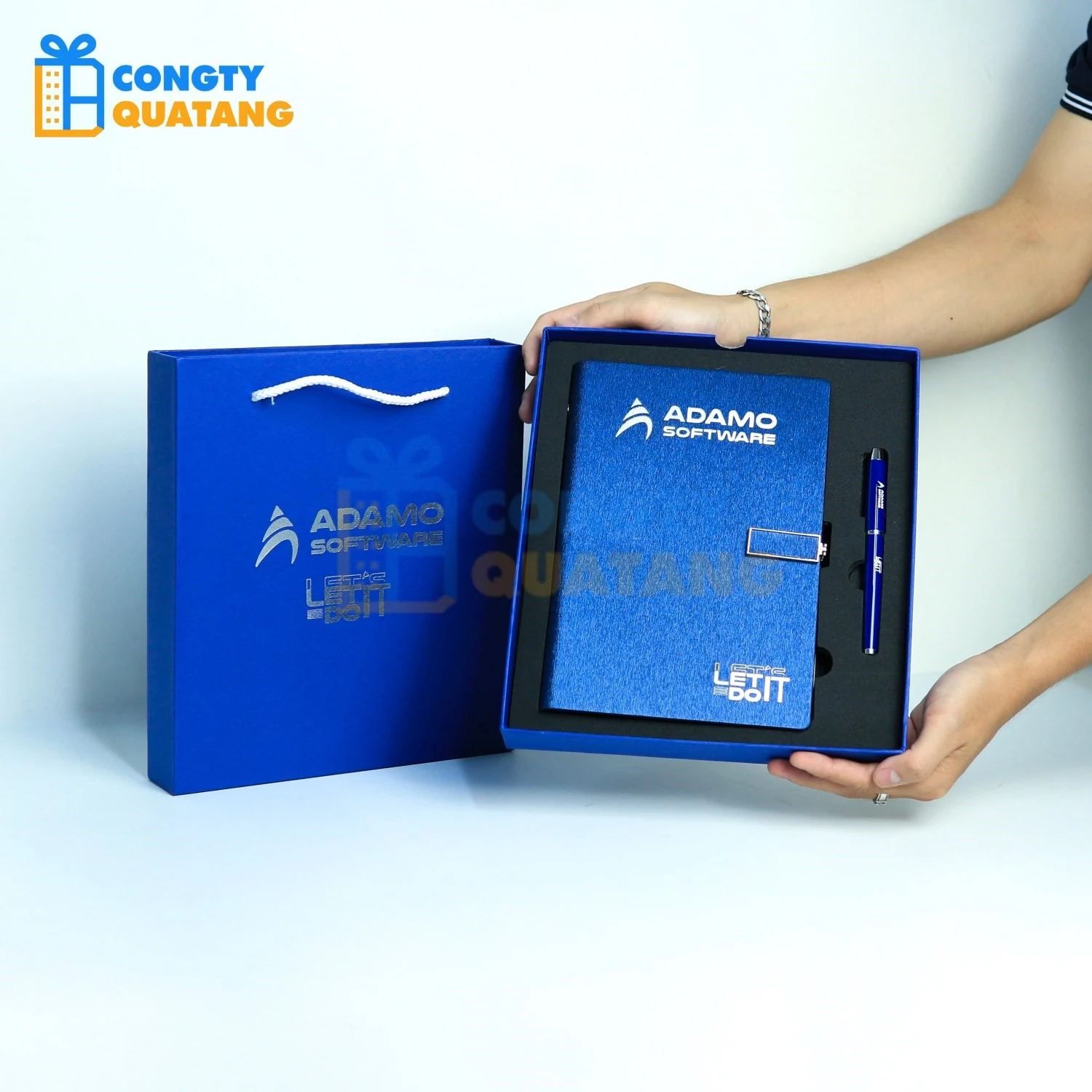 +5 mẫu set quà tặng doanh nghiệp bán chạy nhất tại Công ty Quà tặng DTH