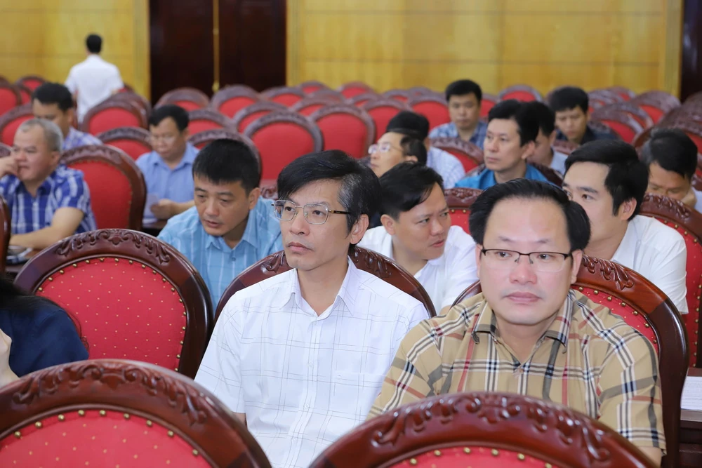 Hội nghị trực tuyến toàn vao m88 đánh giá tình hình ứng phó, khắc phục thiệt hại do bão số 3 và tiến độ xóa nhà tạm, nhà dột nát