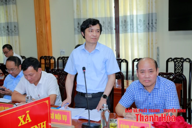 Cho ý kiến về công tác chuẩn bị Đại hội Đảng bộ các xã mới