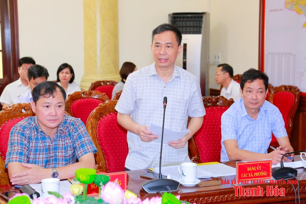 Phó Bí thư Tỉnh ủy Trịnh Tuấn sinh chủ trì hội nghị về công tác chuẩn bị Đại hội Đảng bộ các phường