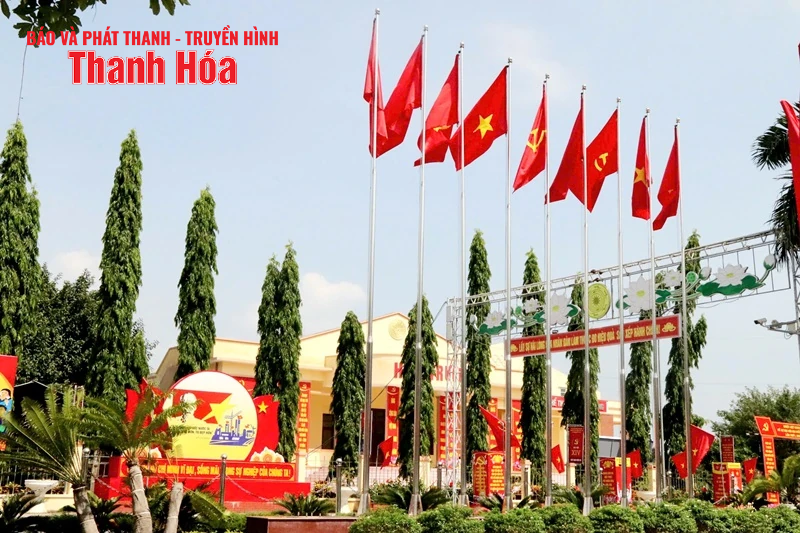 Phụ nữ Thanh Hóa thi đua sôi nổi chào mừng Đại hội Đảng các cấp