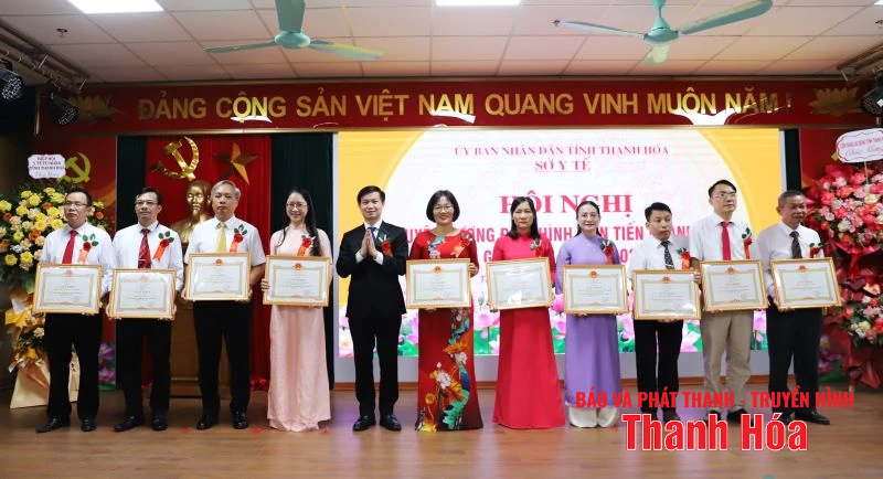 Hội nghị tuyên dương điển hình tiên tiến ngành y tế giai đoạn 2020 - 2025