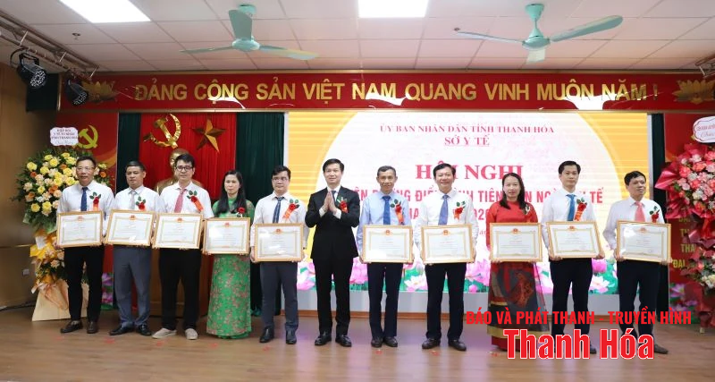 Hội nghị tuyên dương điển hình tiên tiến ngành y tế giai đoạn 2020 - 2025