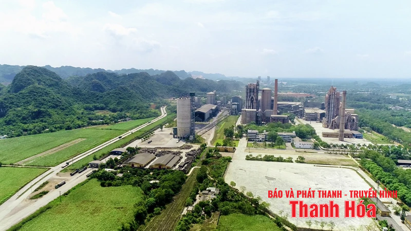 Vững bước trên hành trình đổi mới và hội nhập