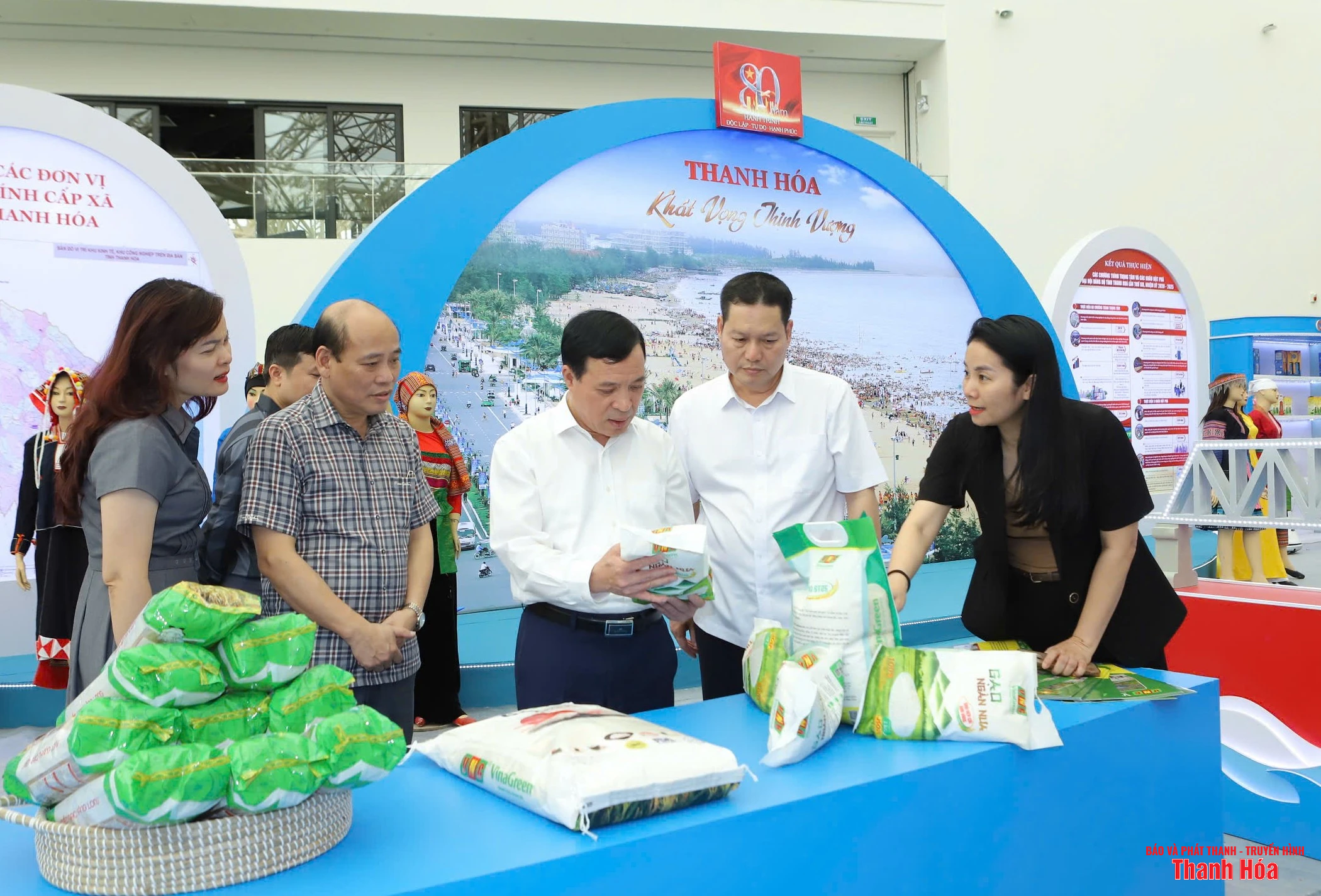 nhà cái m88 Lại Thế Nguyên kiểm tra công tác chuẩn bị trưng bày thành tựu kinh tế - xã hội của tỉnh link m88 tại Trung tâm Hội chợ Triển lãm Quốc gia