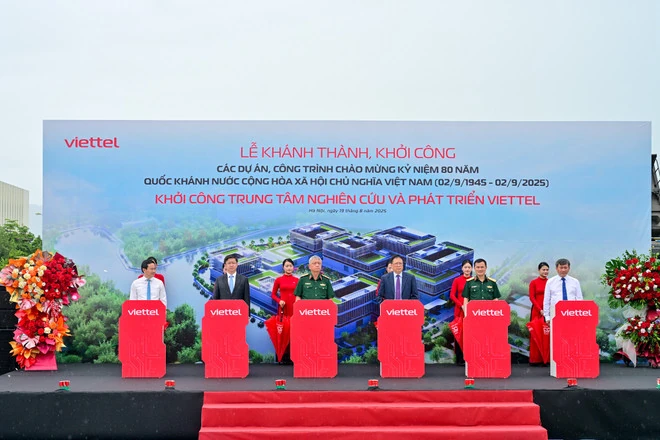 Có gì đặc biệt tại Trung tâm nghiên cứu và phát triển lớn nhất của Viettel?