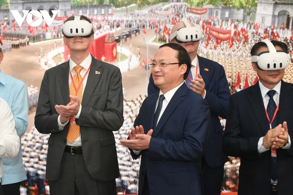 Thực tế ảo “Trở về thời khắc thiêng liêng” - Tầm vóc lịch sử, công nghệ và chiến lược của Đài Tiếng nói Việt Nam