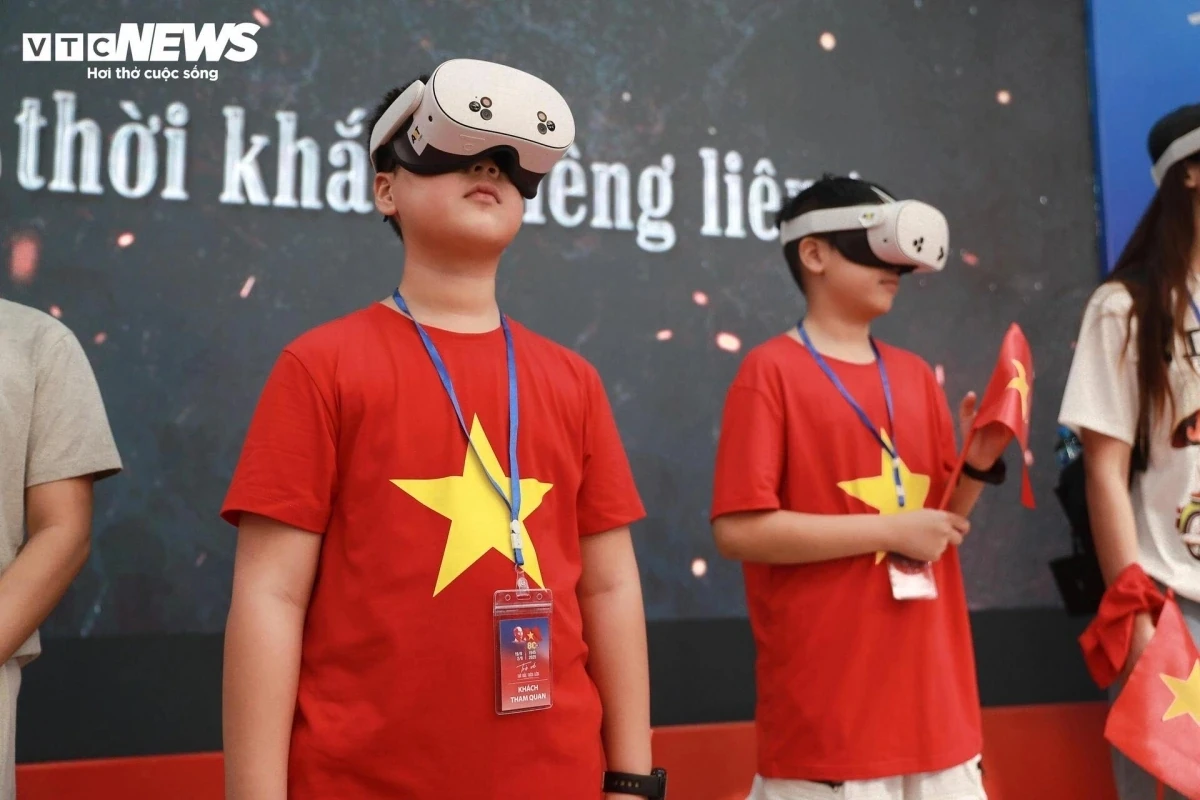 Thực tế ảo “Trở về thời khắc thiêng liêng” - Tầm vóc lịch sử, công nghệ và chiến lược của Đài Tiếng nói Việt Nam