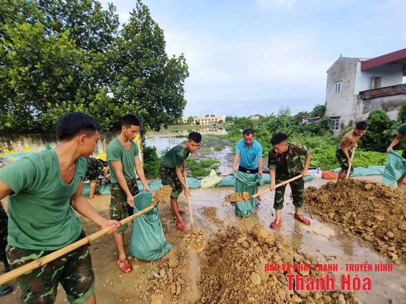 Ngập lụt, chia cắt cục bộ; bước đầu ghi nhận nhiều thiệt hại về nhà cửa, hoa màu