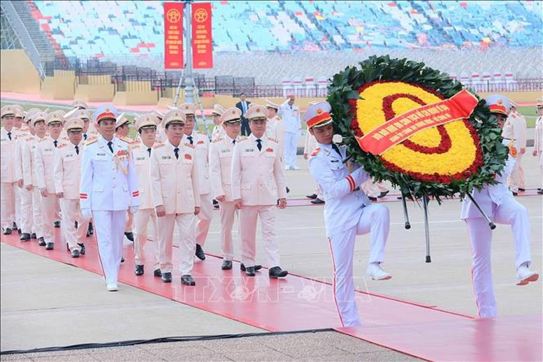80 năm Quốc khánh: Lãnh đạo Đảng, Nhà nước vào Lăng viếng Chủ tịch Hồ Chí Minh