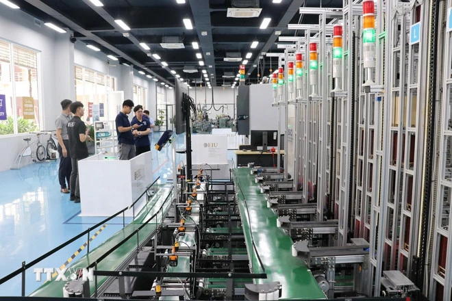 Khẩn trương ban hành Chiến lược phát triển nguồn nhân lực đến năm 2030