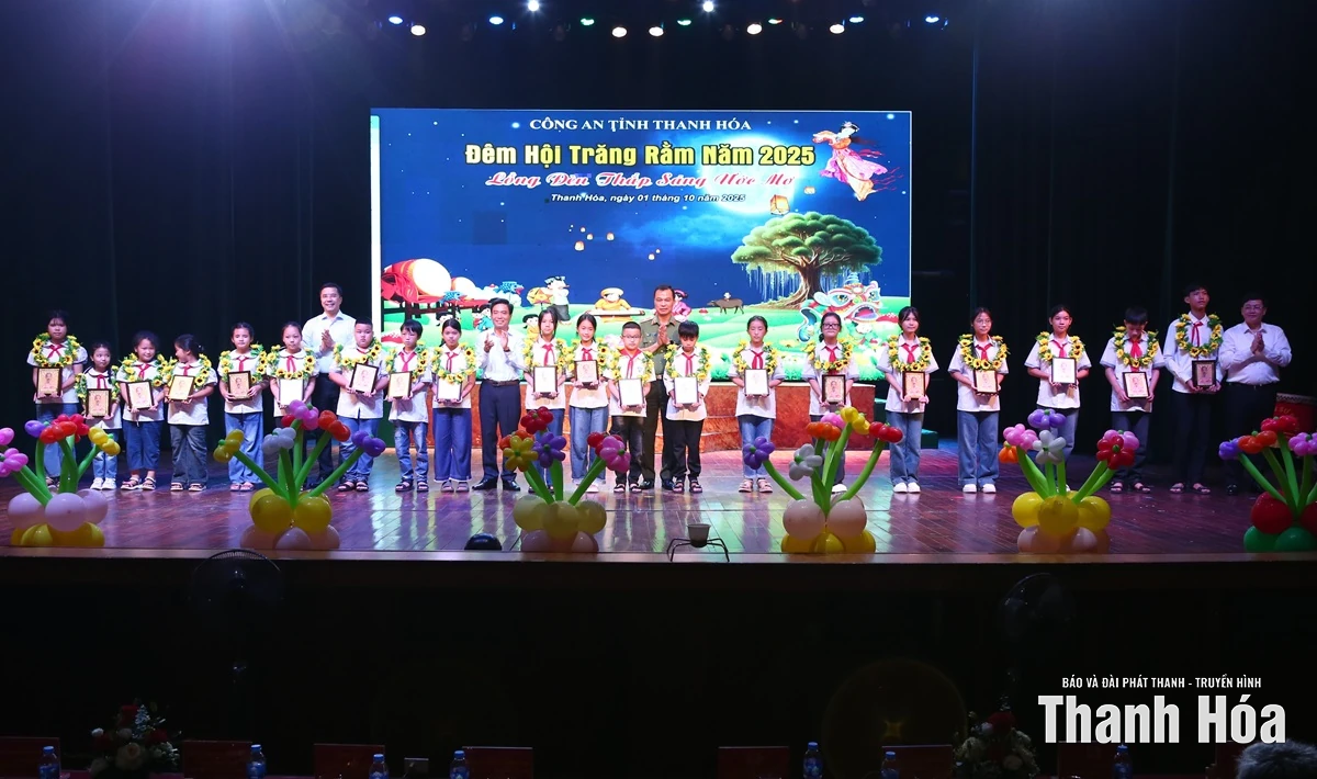 Công an Thanh Hóa tổ chức chương trình “Đêm hội trăng rằm” năm 2025