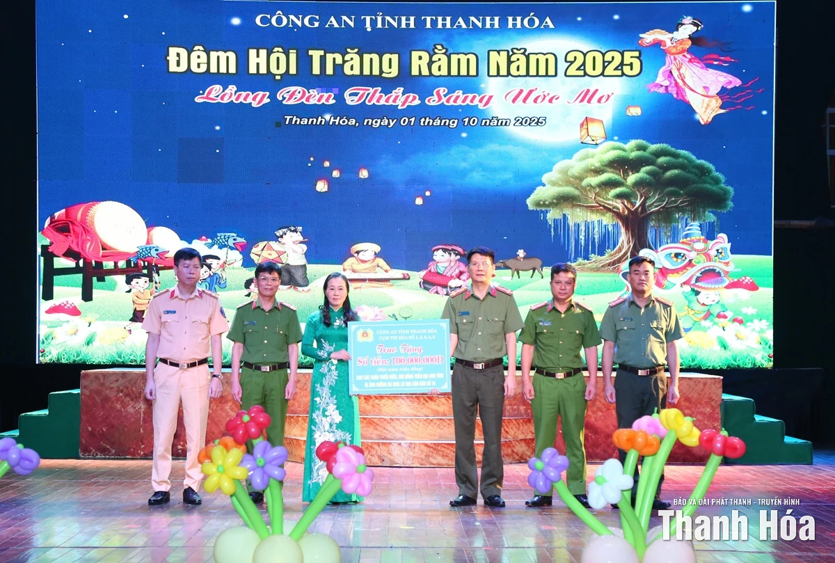 Công an Thanh Hóa tổ chức chương trình “Đêm hội trăng rằm” năm 2025