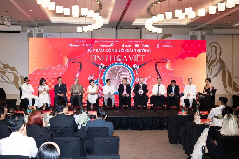 Công bố Giải thưởng “Tinh hoa Việt” vinh danh giá trị văn hóa, nghệ thuật