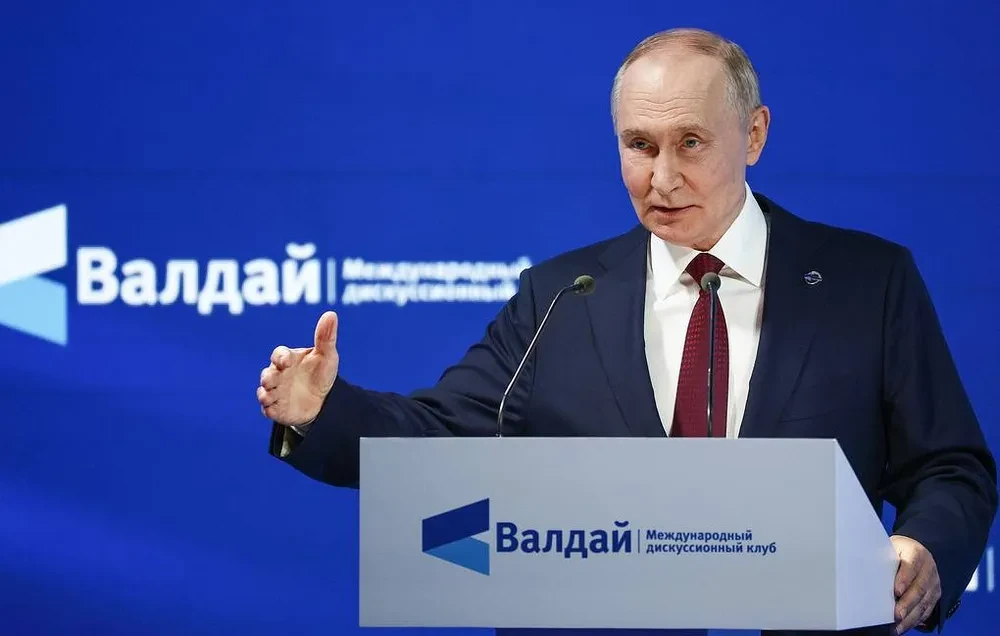 Điện Kremlin cảnh báo đáp trả nếu Mỹ cấp Tomahawk cho Ukraine