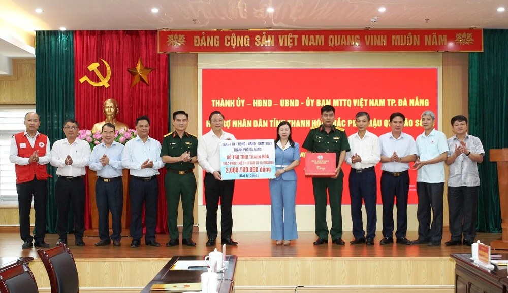 TP Đà Nẵng hỗ trợ Nhân dân tỉnh Thanh Hóa 2 tỷ đồng khắc phục hậu quả bão số 10