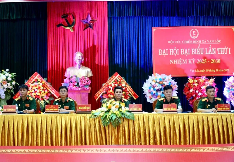 Phát huy truyền thống “Bộ đội Cụ Hồ”, xây dựng Vạn Lộc trở thành xã nông thôn mới nâng cao