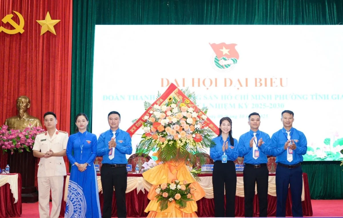 Đoàn phường Tĩnh Gia: Tiếp tục nâng cao hiệu quả các hoạt động, phong trào trong nhiệm kỳ mới