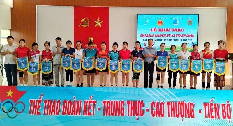 Xã Thanh Quân khai mạc Hội thao chào mừng Đại hội Đảng bộ tỉnh Thanh Hóa lần thứ XX