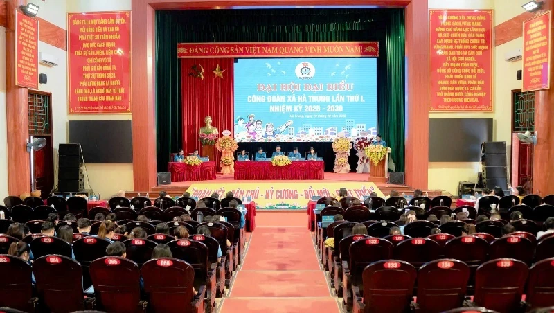 Đại hội đại biểu Công đoàn xã Hà Trung lần thứ I