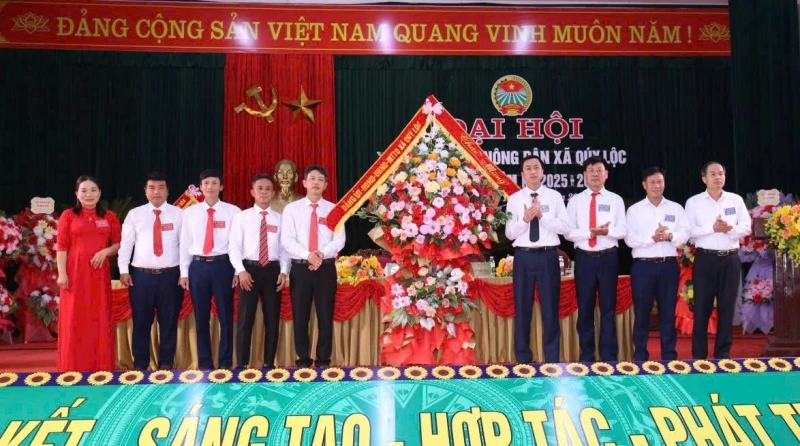Phát huy vai trò trung tâm, nòng cốt của giai cấp nông dân trong xây dựng, phát triển kinh tế nông thôn