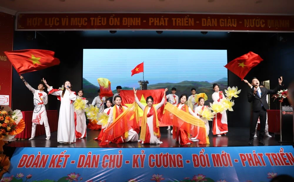 Công đoàn Tổng Công ty CP Hợp Lực: Phát huy đoàn kết, đổi mới vì người lao động và sự phát triển bền vững