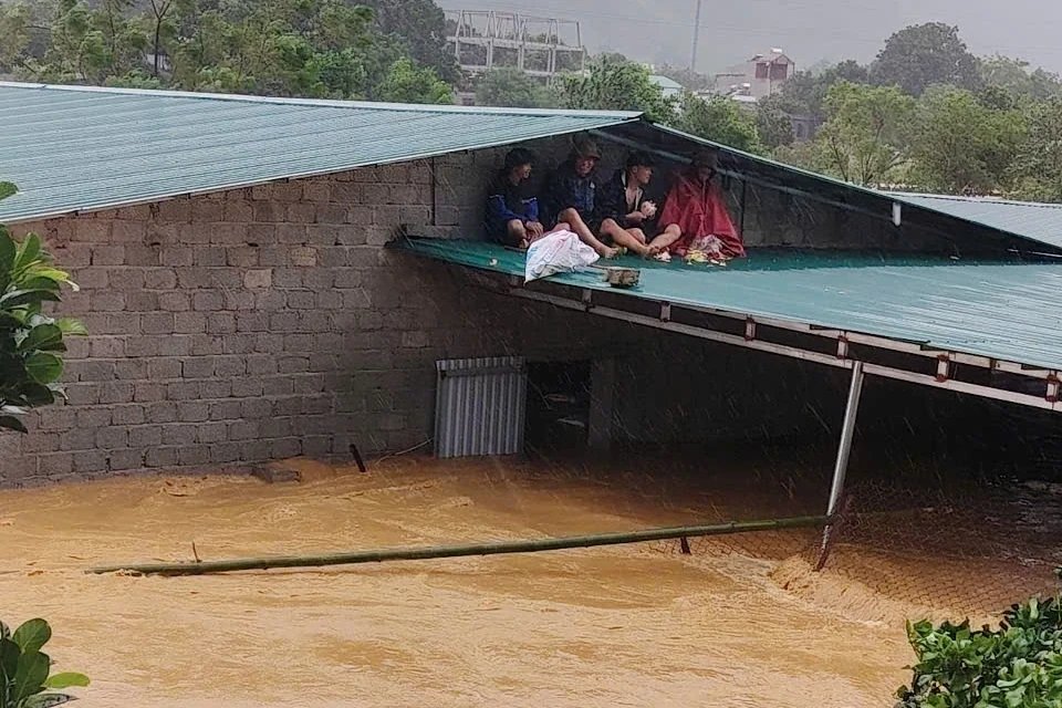Bức thư sau lũ - Đọng tình quân dân!