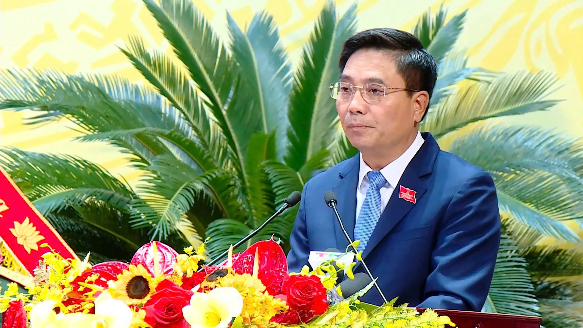 Sớm đưa Nghị quyết Đại hội đi vào cuộc sống, biến những quyết định của Đại hội thành hiện thực sinh động trong thực tiễn<sup>(*)</sup>