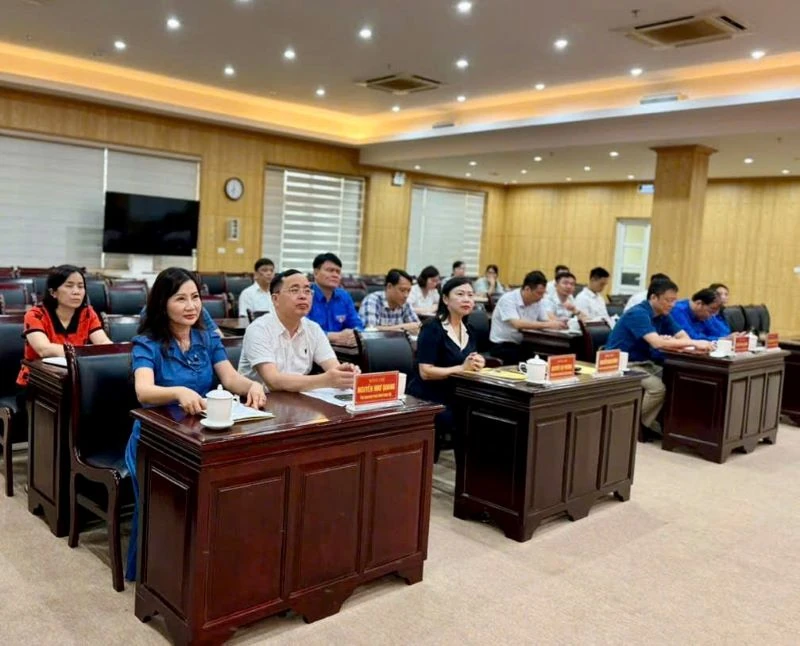 Tỉnh Hưng Yên hỗ trợ Nhân dân tỉnh Thanh Hóa 1,5 tỷ đồng khắc phục hậu quả bão số 10