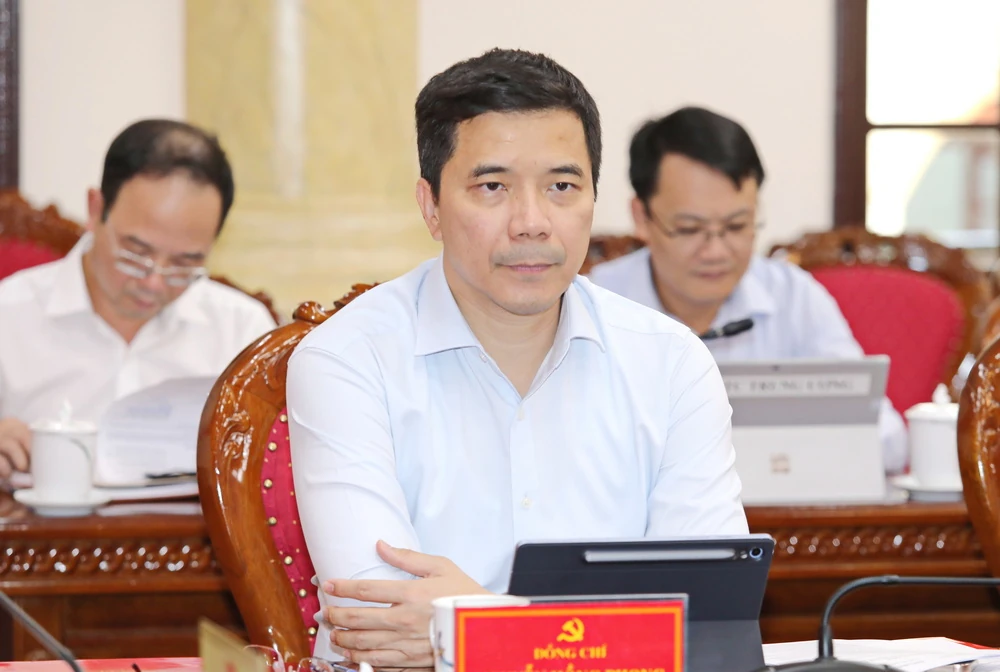 Ban Thường vụ Tỉnh ủy cho ý kiến đối với nhiều nội dung quan trọng, tạo điều kiện cho sự phát triển của tỉnh