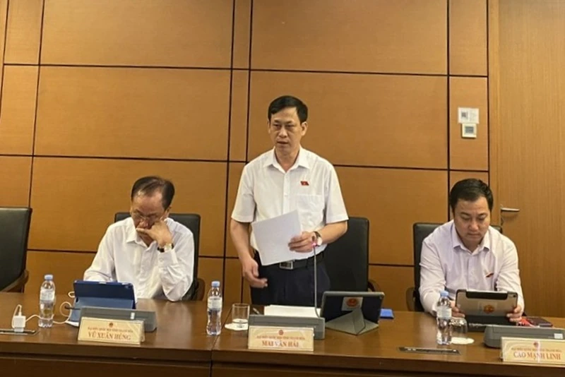 Đoàn ĐBQH Thanh Hóa tham gia góp ý về đánh giá kết quả thực hiện kế hoạch phát triển kinh tế - xã hội năm 2025