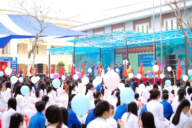 Học và làm theo Bác ở Trường THPT Triệu Sơn 3