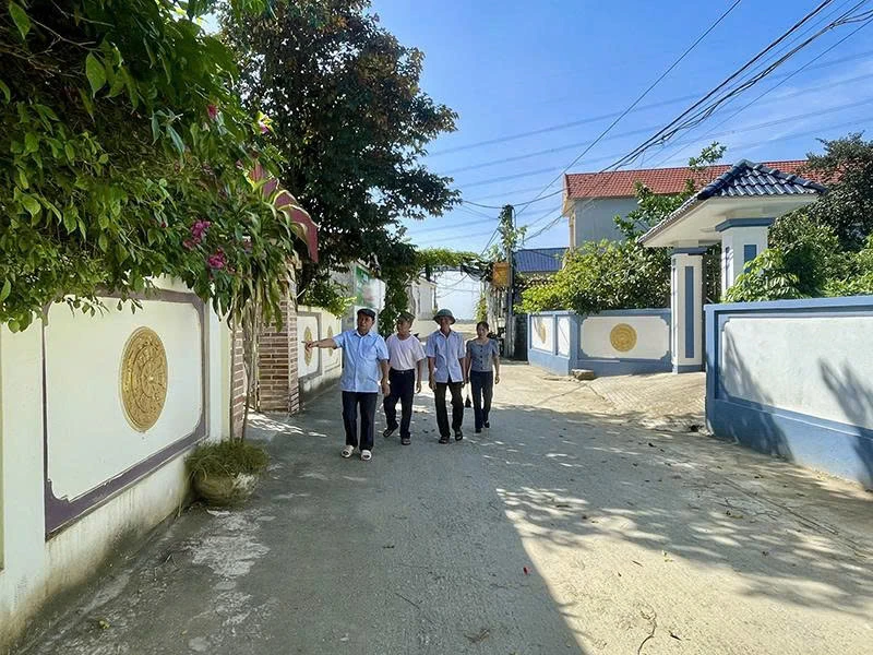 Ban công tác mặt trận thôn Đông Lỗ với phong trào XDNTM kiểu mẫu