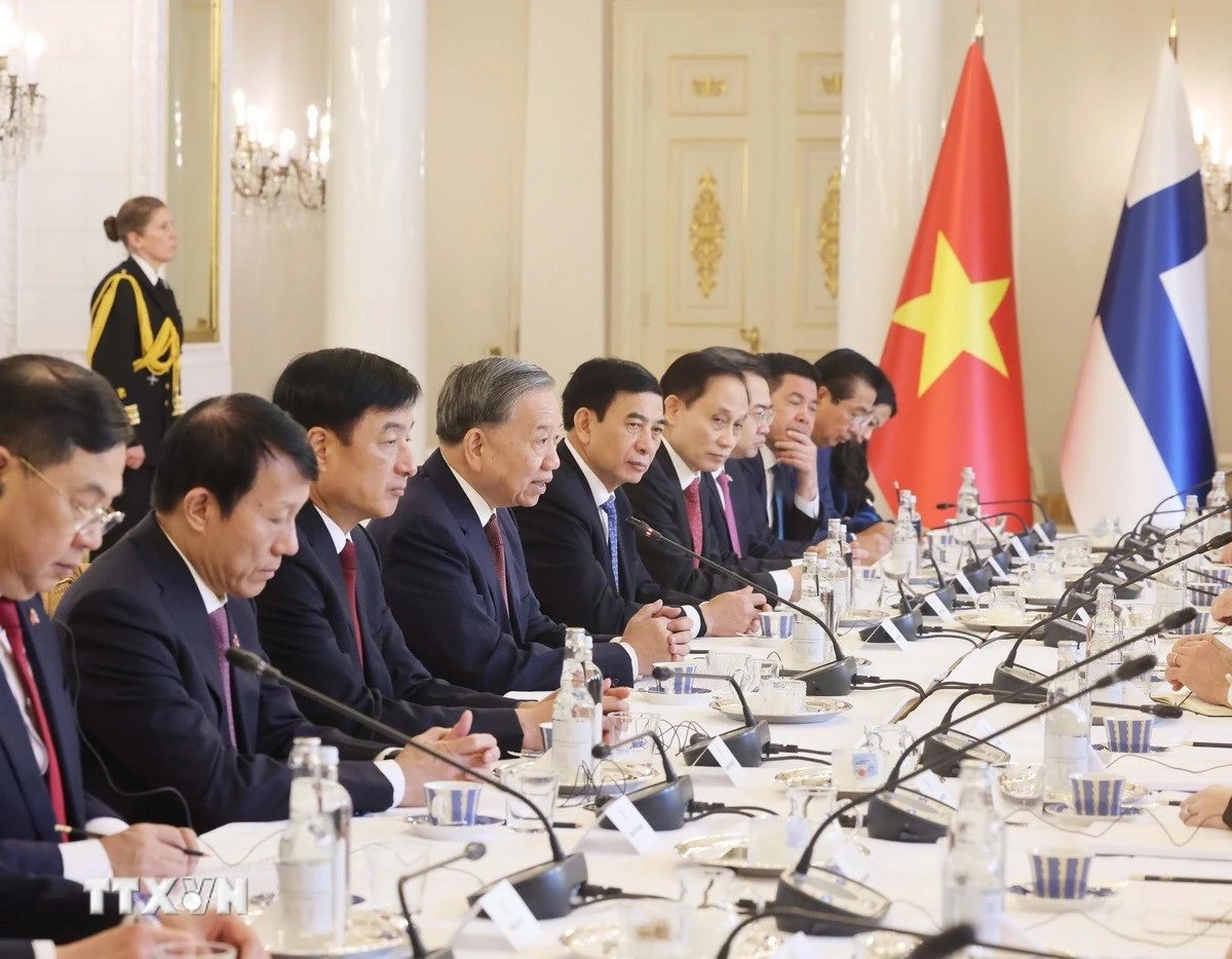 Tuyên bố chung về việc thiết lập quan hệ Đối tác Chiến lược Việt Nam-Phần Lan