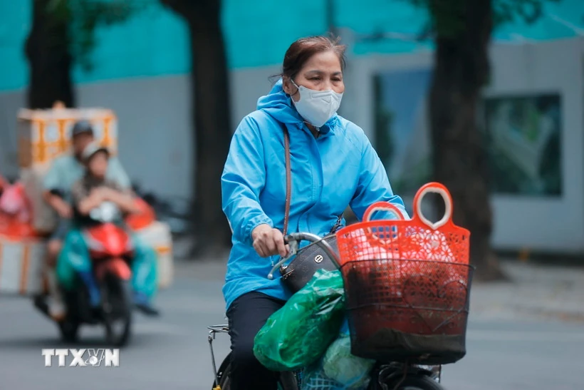 Không khí lạnh tăng cường, Bắc Bộ, Thanh Hóa và Nghệ An có nơi dưới 17 độ C