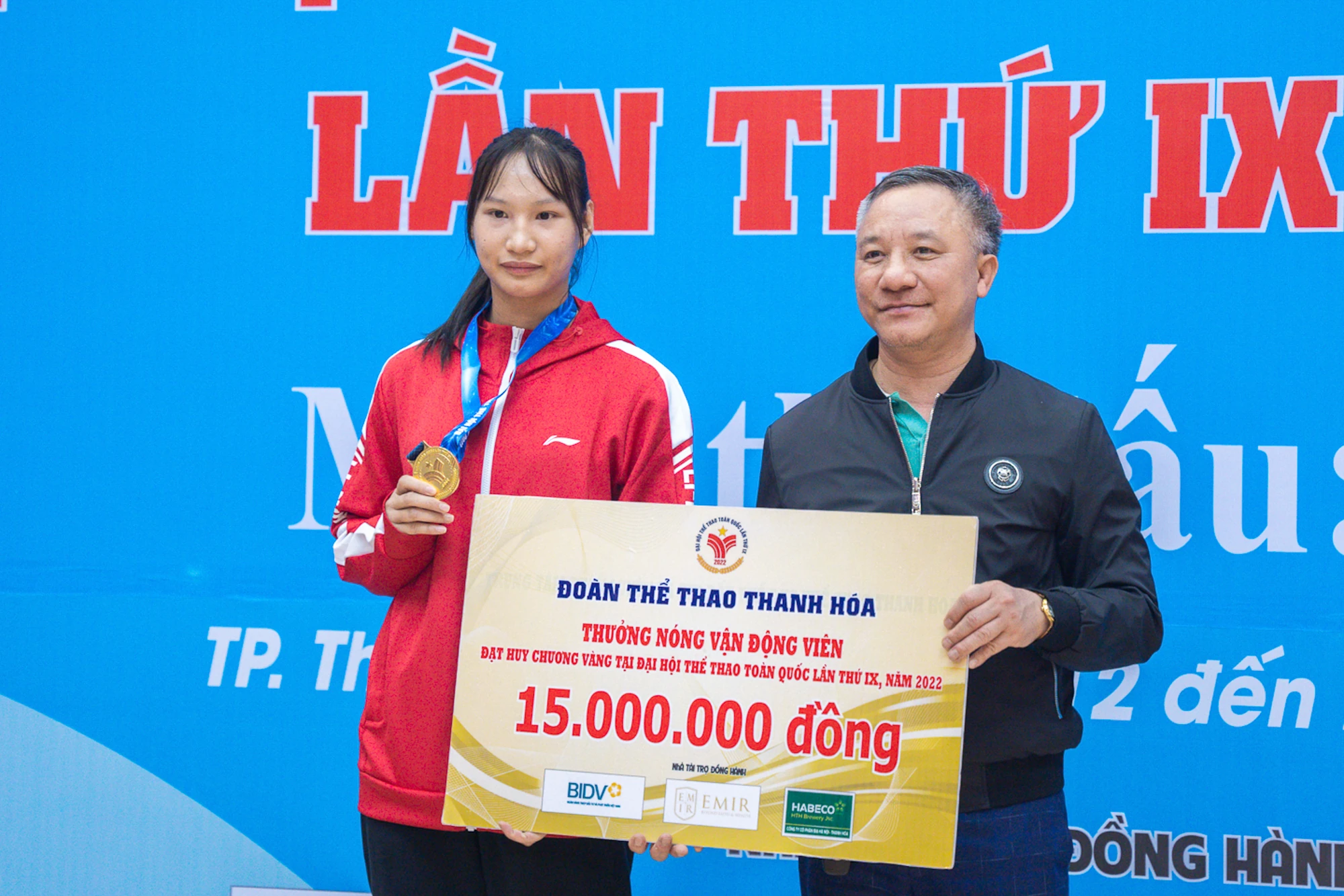 Nguyễn Thị Phương Hậu: Từ cô bé 27kg đến nữ hoàng Muay Việt Nam