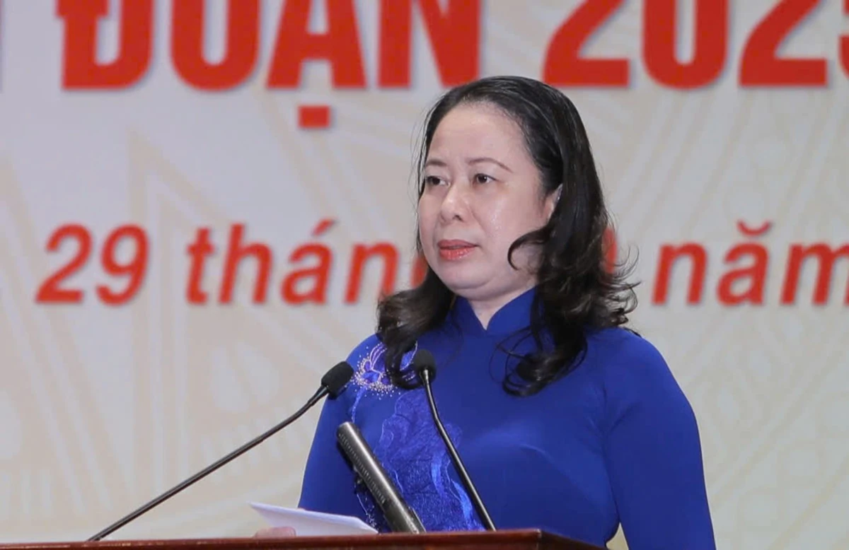 Đưa Thanh Hóa phát triển nhanh và bền vững cùng cả nước (*)