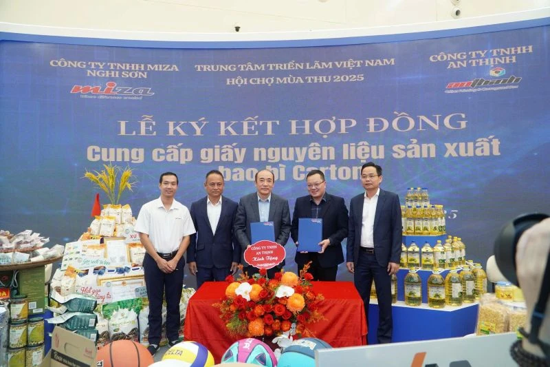 Đặc sắc sản phẩm hàng hoá tiêu biểu tỉnh Thanh Hoá tại Hội chợ Mùa Thu