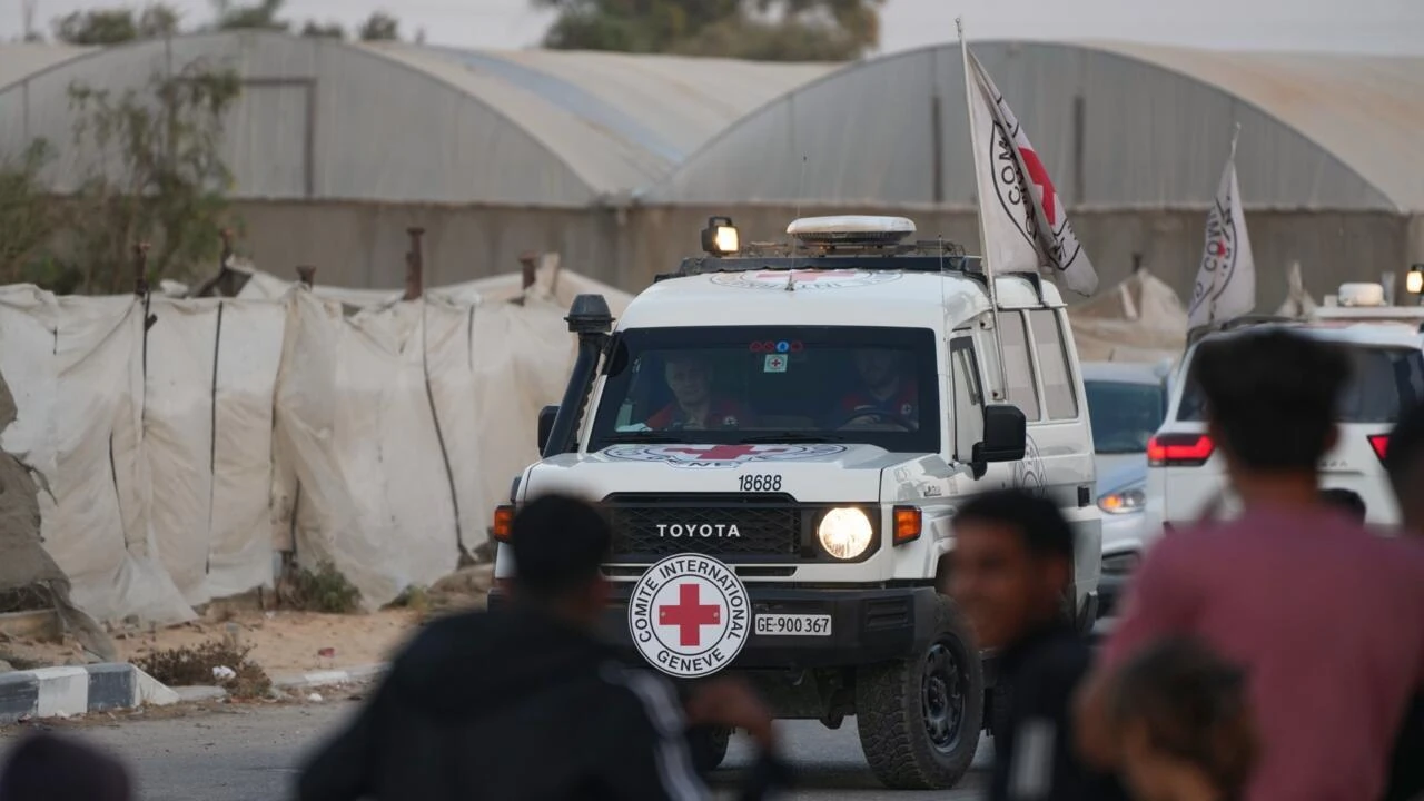 Hamas tiếp tục bàn giao thi thể con tin Israel