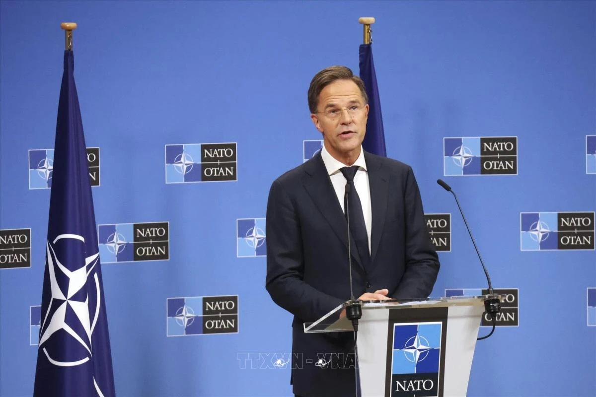 Lãnh đạo NATO tuyên bố đủ sức răn đe hạt nhân Nga