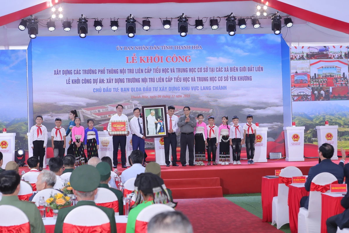 Khẳng định tinh thần “Cả nước hướng về biên cương, vì tương lai con em đồng bào các dân tộc”