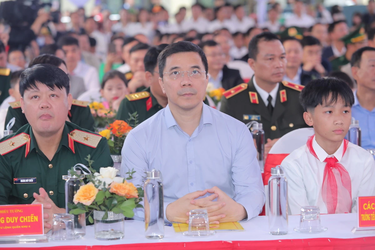 Khẳng định tinh thần “Cả nước hướng về biên cương, vì tương lai con em đồng bào các dân tộc”