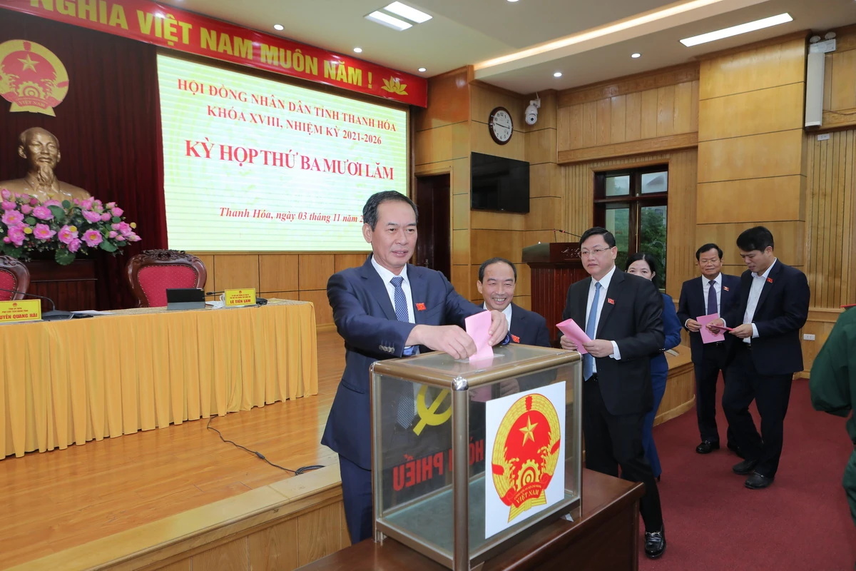 HĐND tỉnh Thanh Hóa khóa XVIII bầu bổ sung Phó Chủ tịch UBND tỉnh, Ủy viên UBND tỉnh và Trưởng Ban của HĐND tỉnh