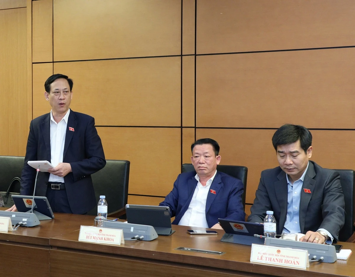 ĐBQH tỉnh Thanh Hóa tham gia góp ý vào các dự án luật về công nghệ và chuyển đổi số